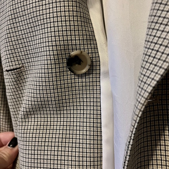 Aritzia Little Moon Plaid Blazer - Picture 4 of 11